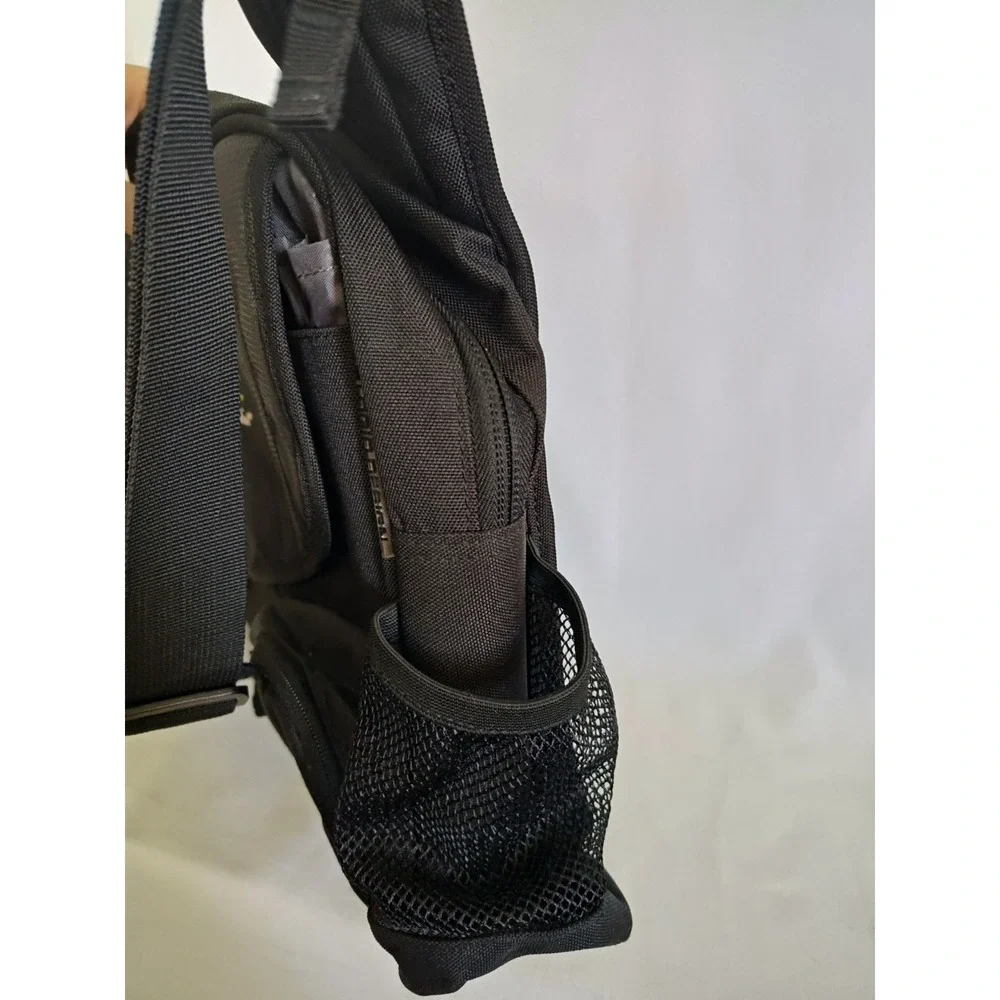 OGIO Tech Specs HTC Laptop Sleeve Black Nylon Multi Pockets Messenger Bag Clean!